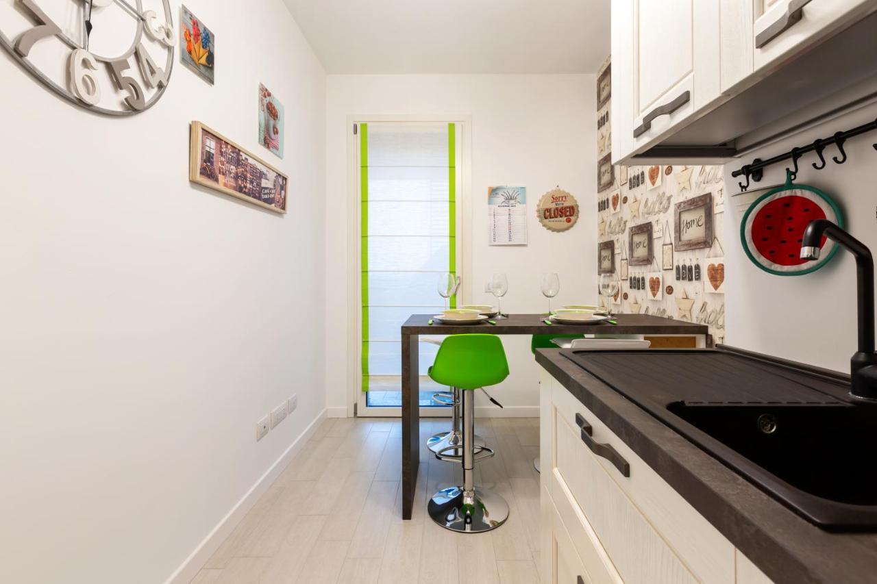 Fiera Milano Flat With Garage Apartman Kültér fotó